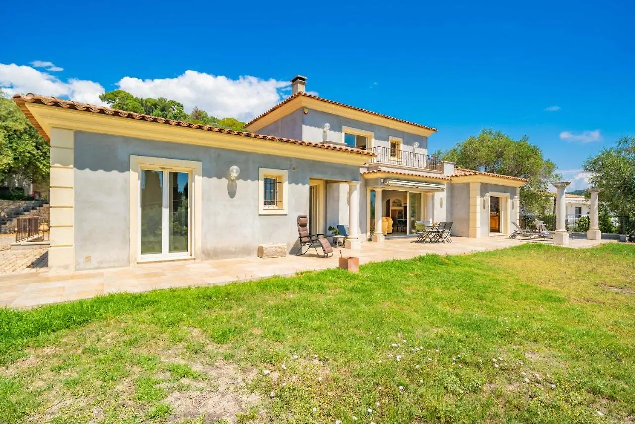 Villa Super Cannes Vallauris 0*,
